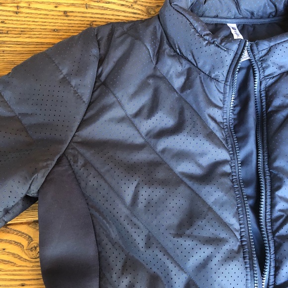 Fabletics jacket! - Picture 3 of 4